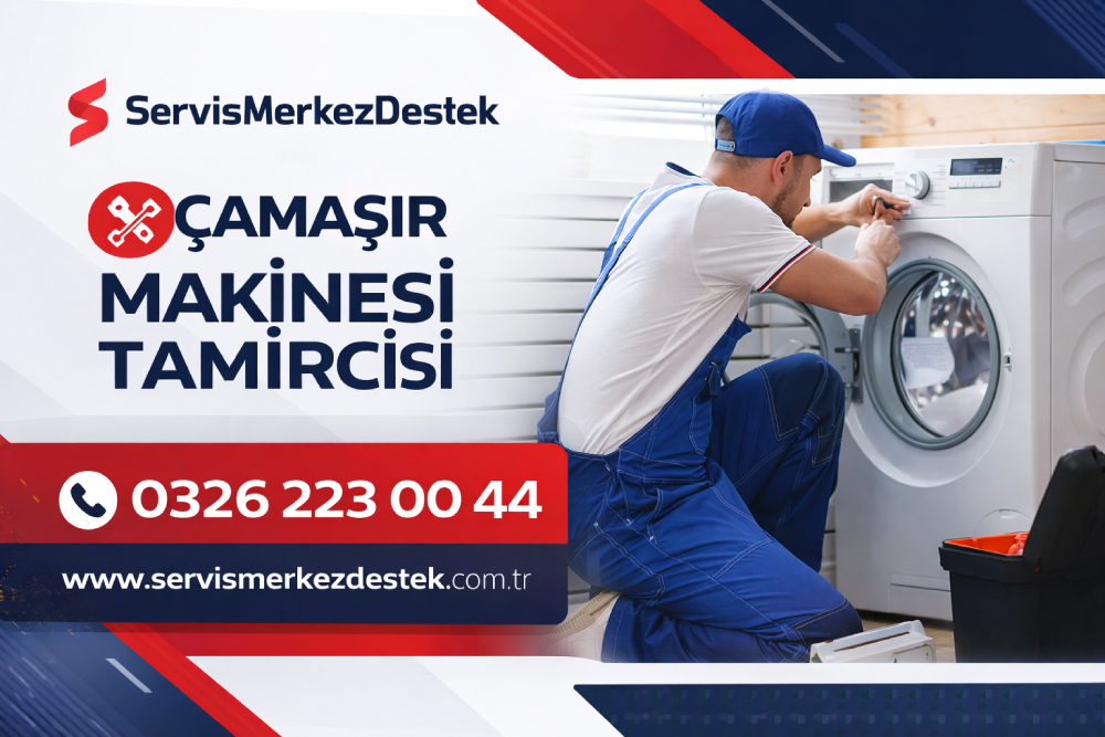 Çamaşır makinesi tamircisi teknisyeni arıza onarım çalışması yaparken